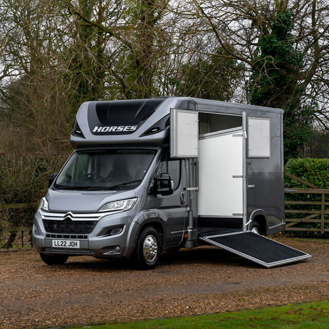 Horsebox Hire